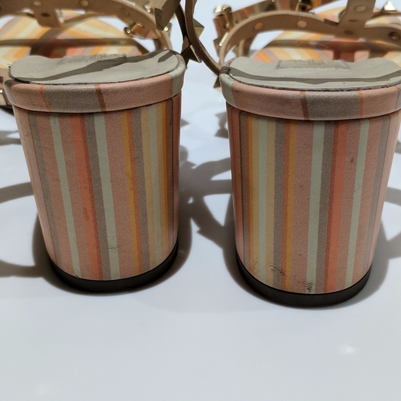 SOLD!Valentino Rockstud Native Couture Block Heels - Picture 4 of 5