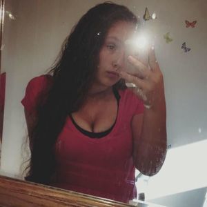 Meet your Posher, Kylee