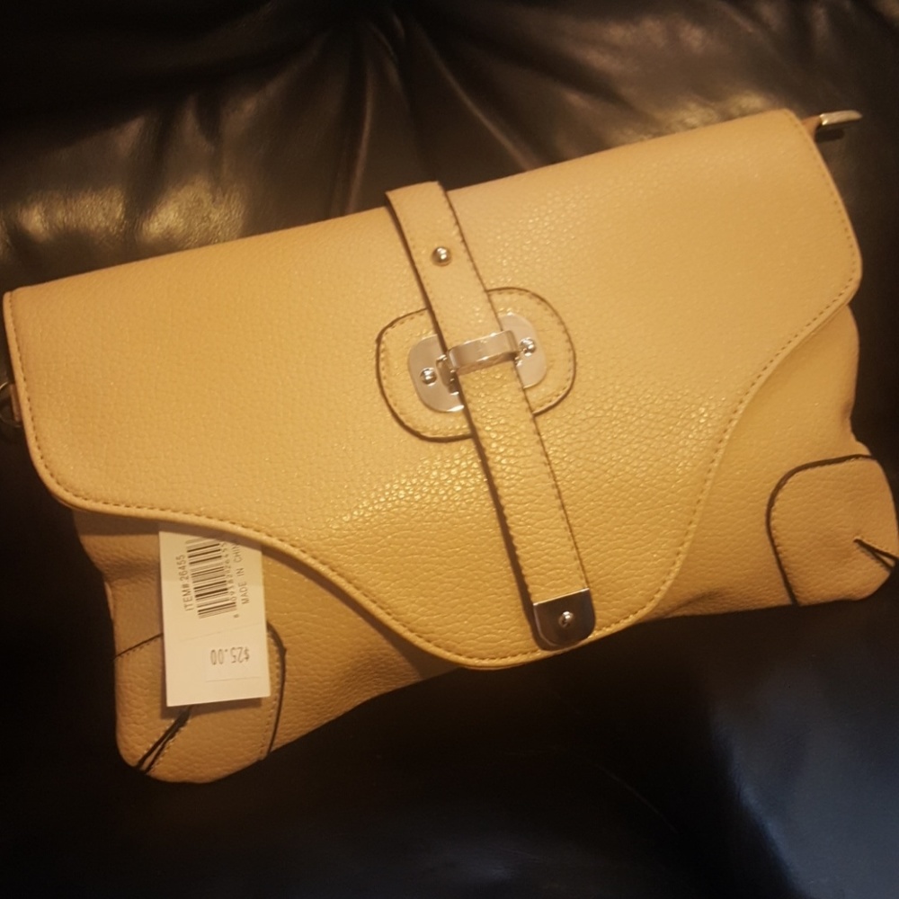 Very beautiful clutch