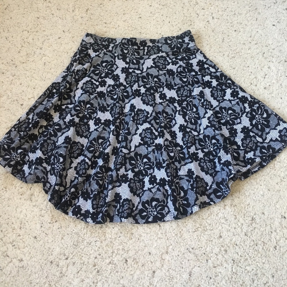 High waisted skirt