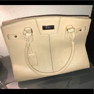 Bcbg beige carry all handbag