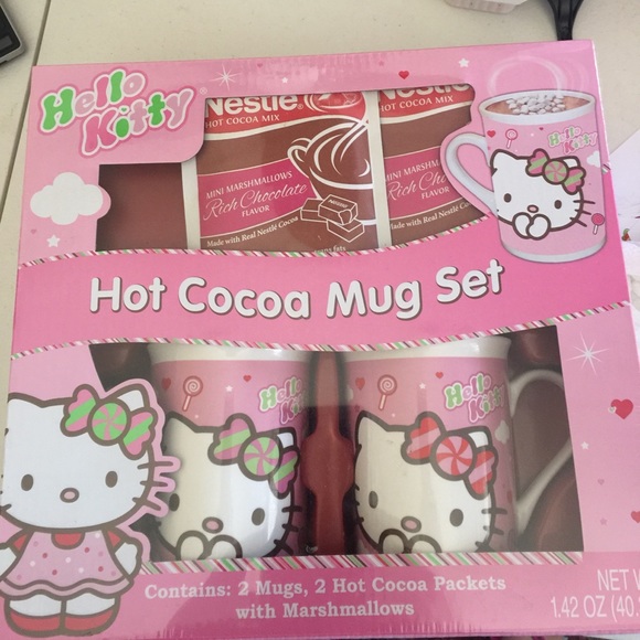 Hello Kitty Accessories - Hello kitty mug set cocoa mix is expired