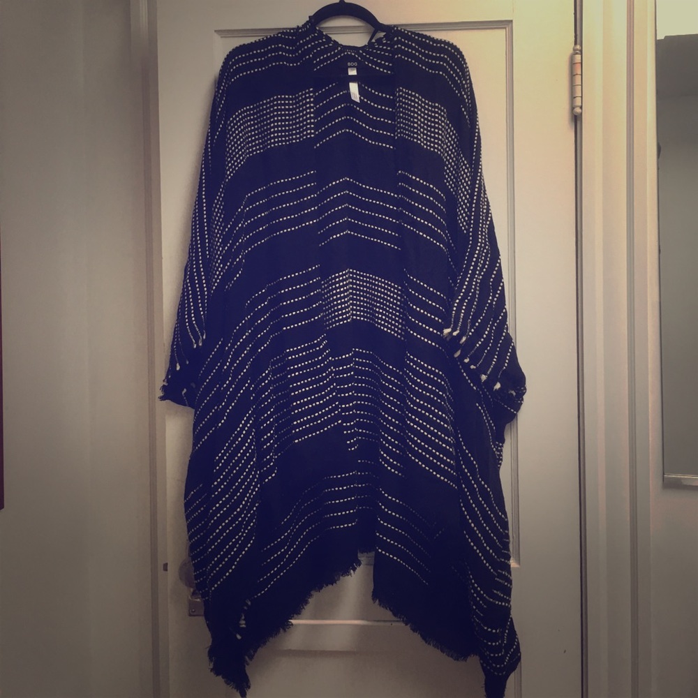 BDG/urban outfitters poncho/ cardigan