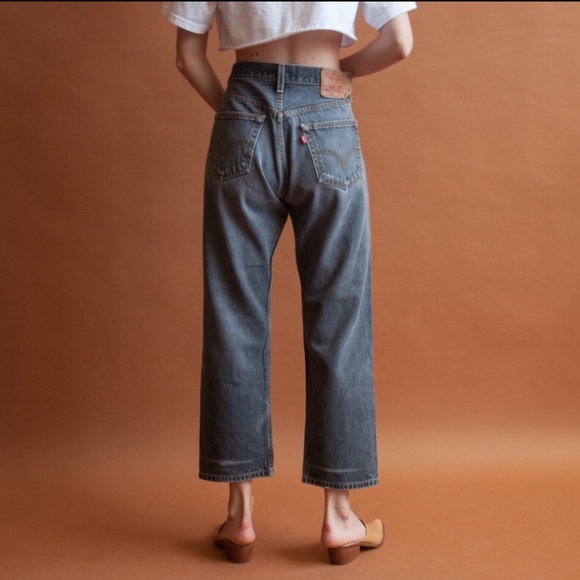 Levi's Denim - 🌕SALE🌕Levi's 501 Cropped Faded Black Mom Jeans