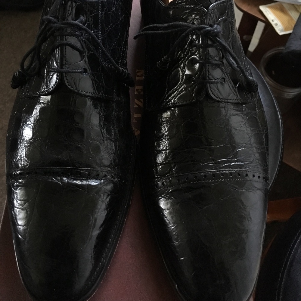Mezlan crocodile shoes Cap toe
