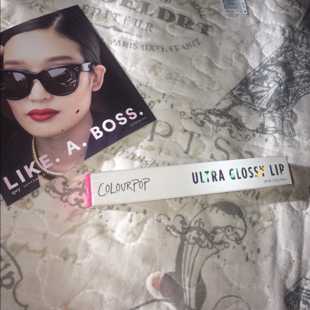 COLOUR POP ULTRA GLOSSY LIP.