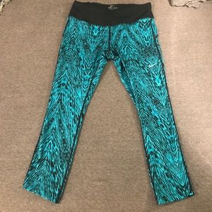 Nike dry fit leggings
