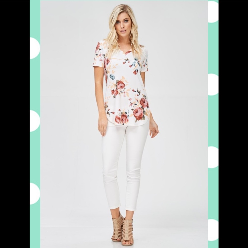 FLORAL PRINT TEE