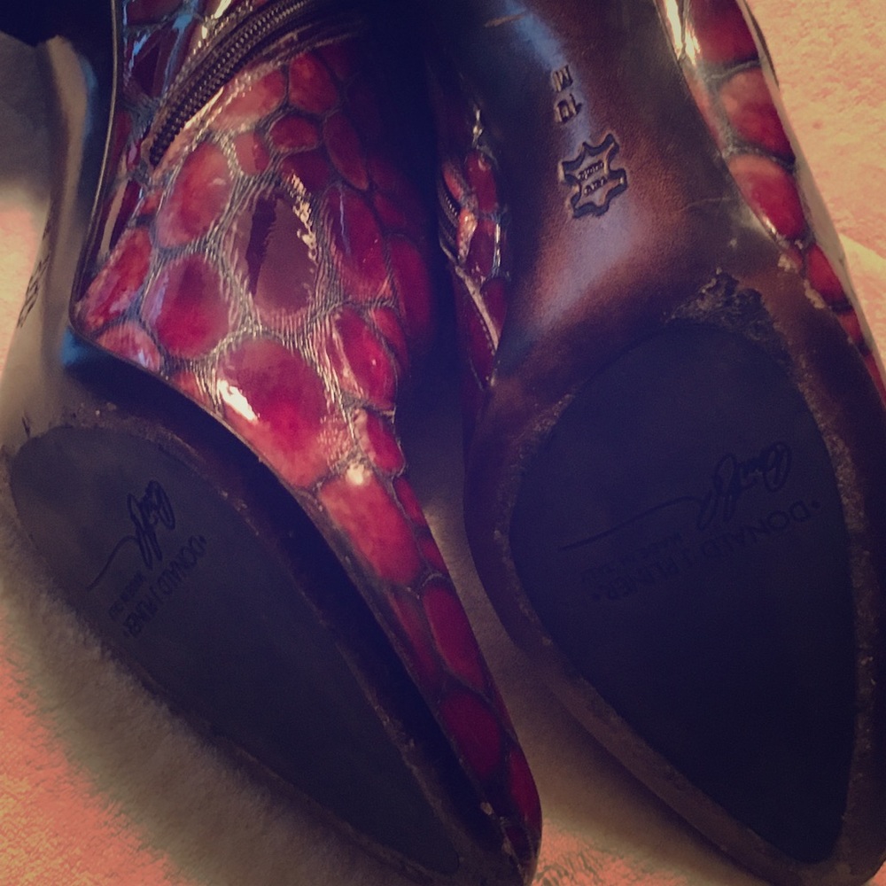 Donald J Pliner booties