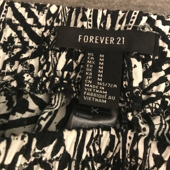 Forever 21 shorts - Picture 2 of 2