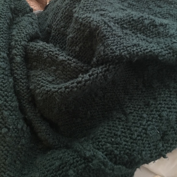 Heavy Forrest green knit sweater🍁🎄❄️ - Picture 6 of 6