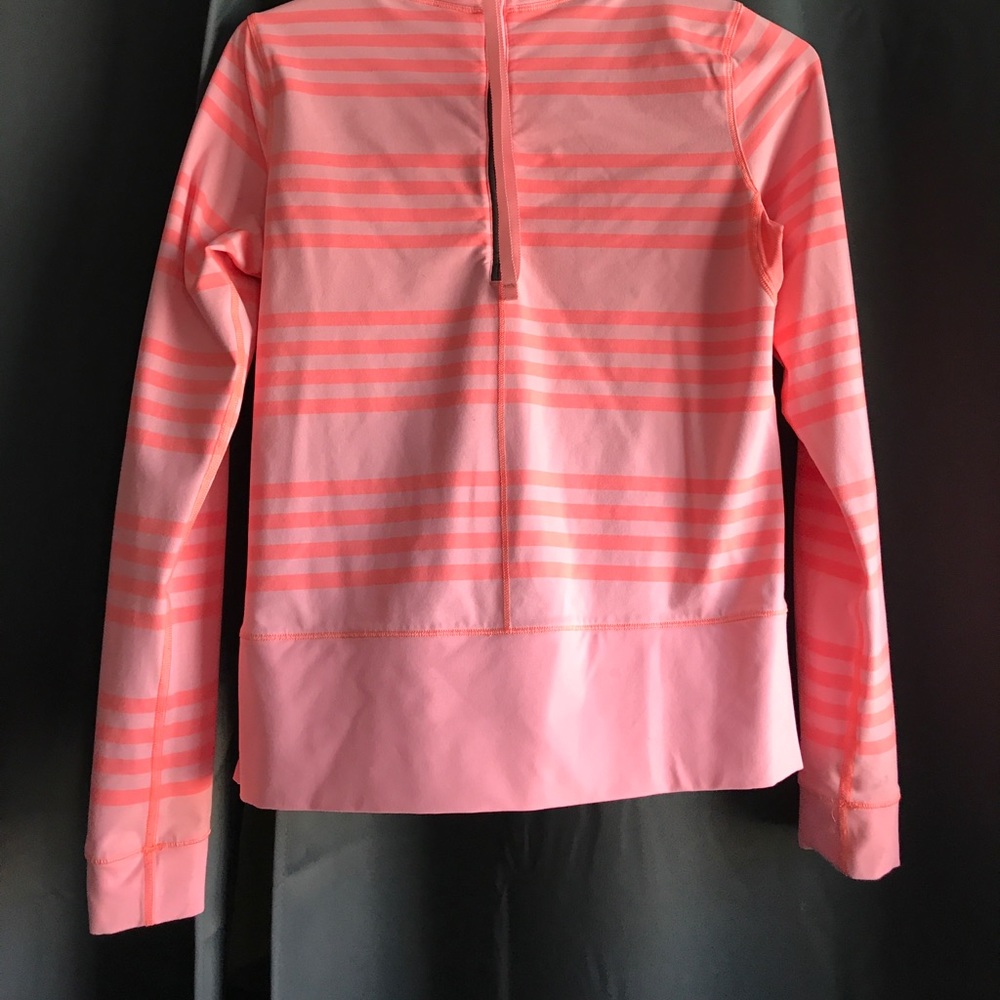 Lululemon pullover size 4 - Picture 6 of 7