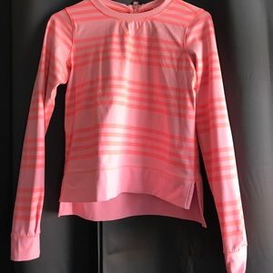 Lululemon pullover size 4
