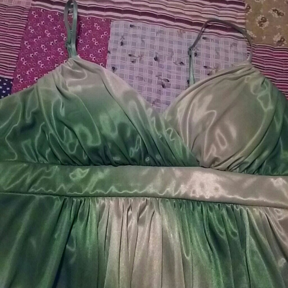 Ruby Rox Green Party Dress Mini - Picture 2 of 5
