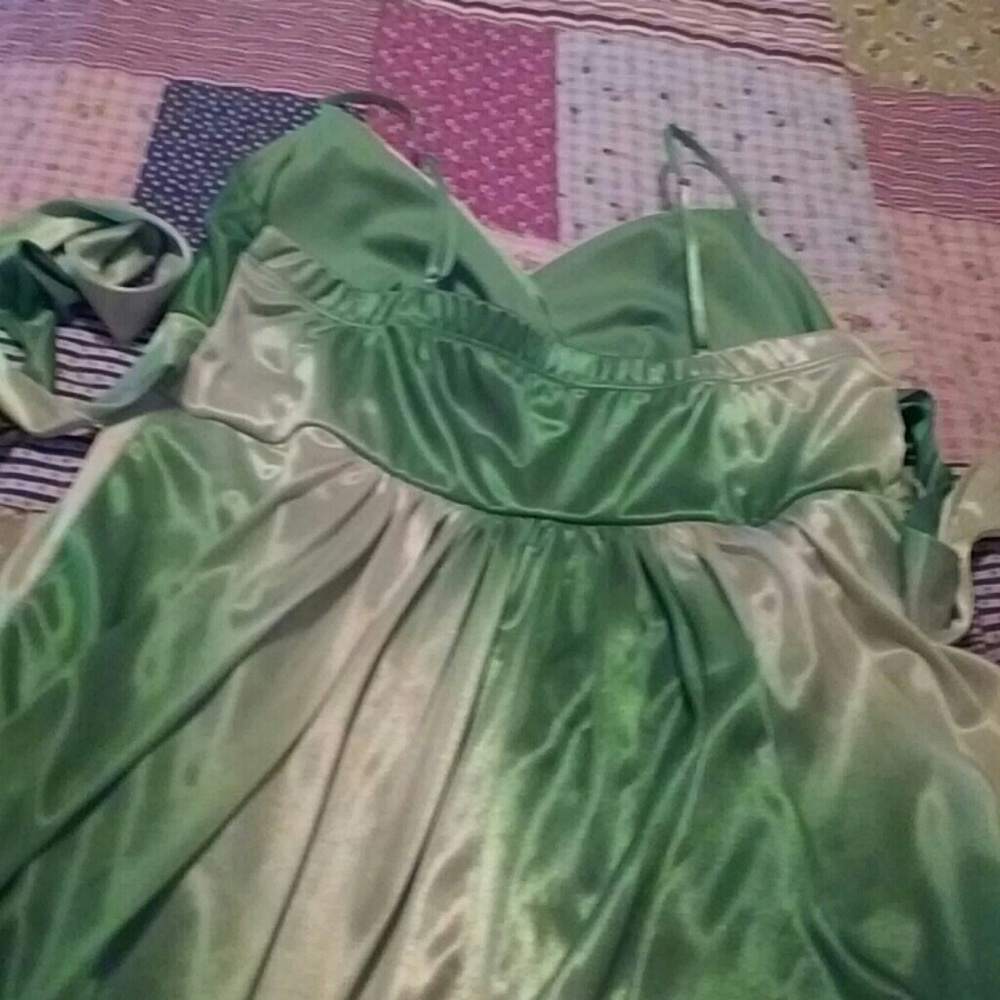 Ruby Rox Green Party Dress Mini - Picture 3 of 5
