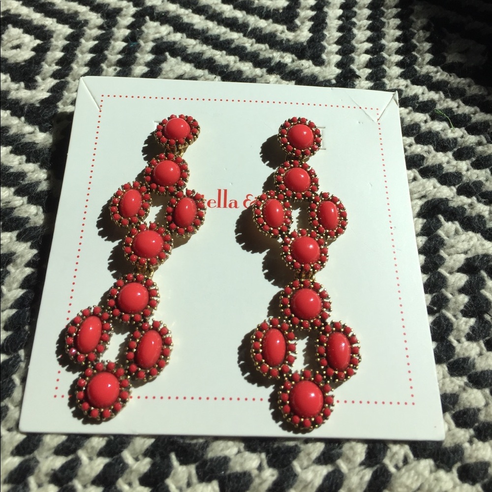 Stella & Dot Sardinia Chandelier Earrings