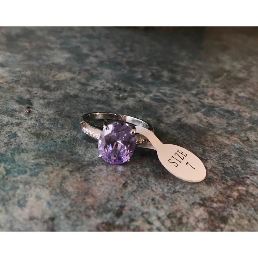 Tanzanite light purple ring size 7 fashion jewelry