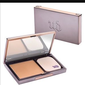 Naked Skin Ultra Defining Powder - Dark Warm Naked Skin Ultra Defining Powder - Dark Warm