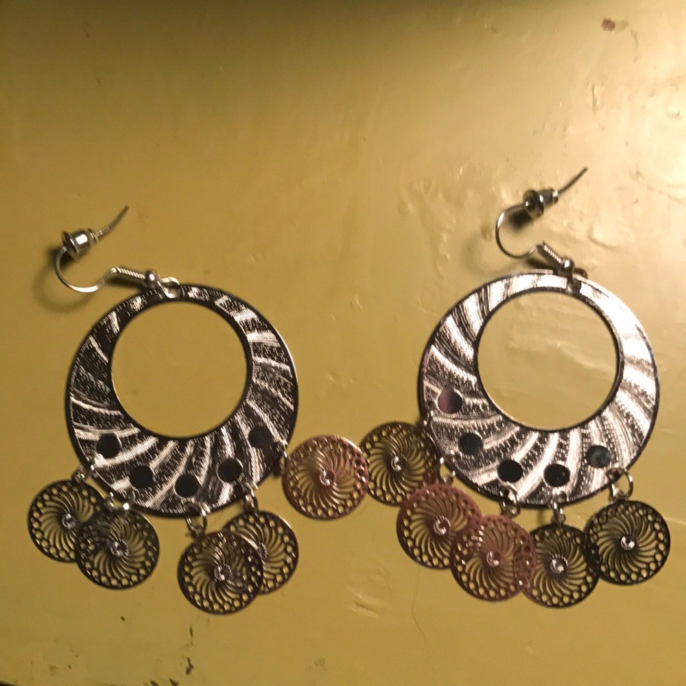 💋Artisan Collection Gypsy Boho Earrings - Picture 3 of 4
