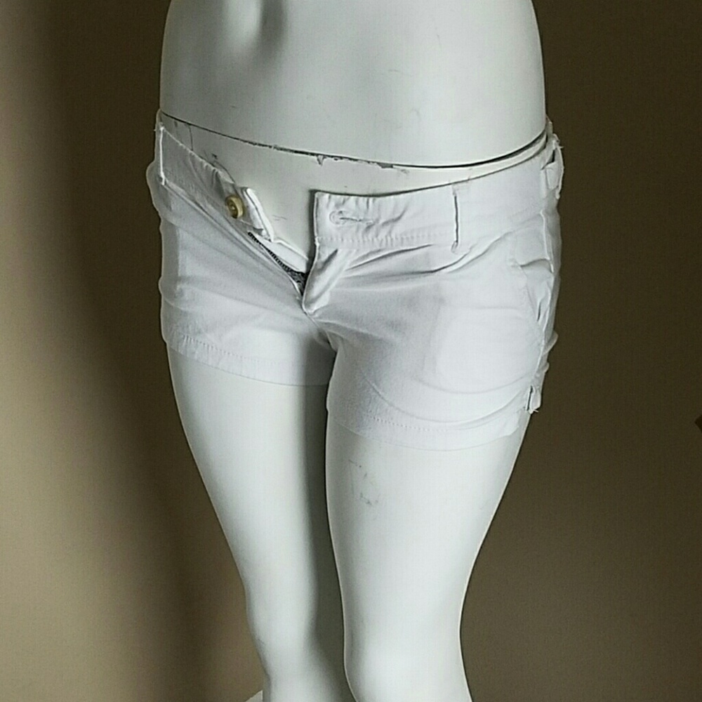 Abercrombie & Fitch White Aesthetic Shorts