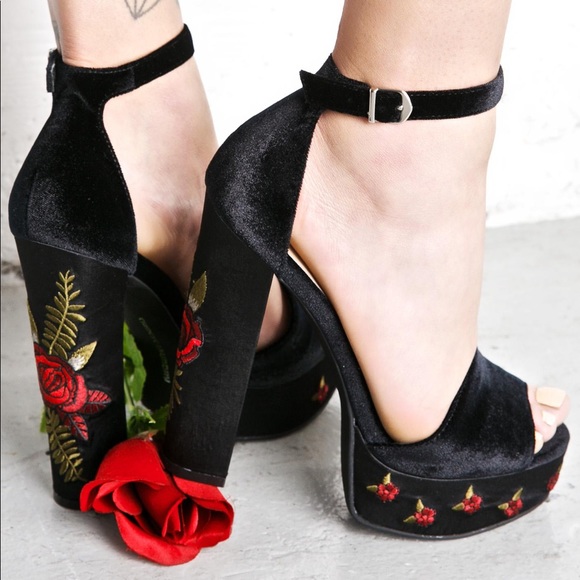 chinese laundry velvet heels