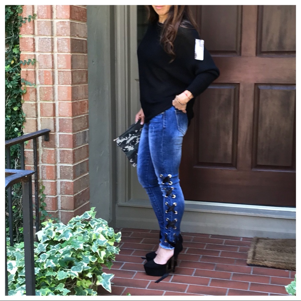 ✨CLEARANCE ✨LAST ONE ✨Paris side tie up jeans - Picture 5 of 8