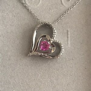 Need to sell ASAP! Heart necklace