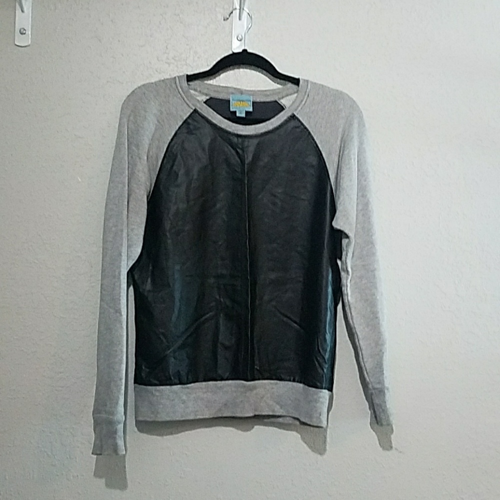 Crew neck sweater
