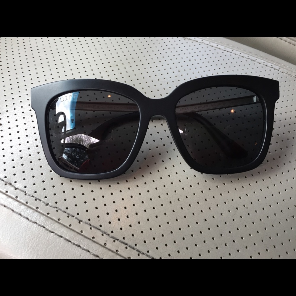 DIFF sunglasses. Bella style