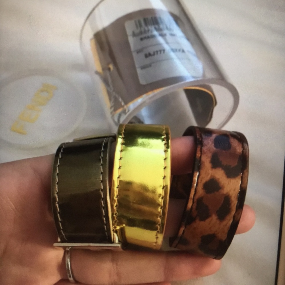 SOLD Fendi bracelet pack - Picture 2 of 2
