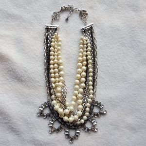 Stella & Dot Starlet Pearl Necklace Stella & Dot Starlet Pearl Necklace