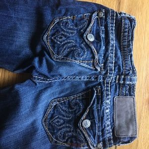 MEK distressed jeans