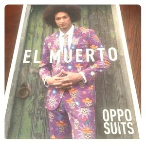 Opposuits jacket, pants and tie. Style "El Muerto"
