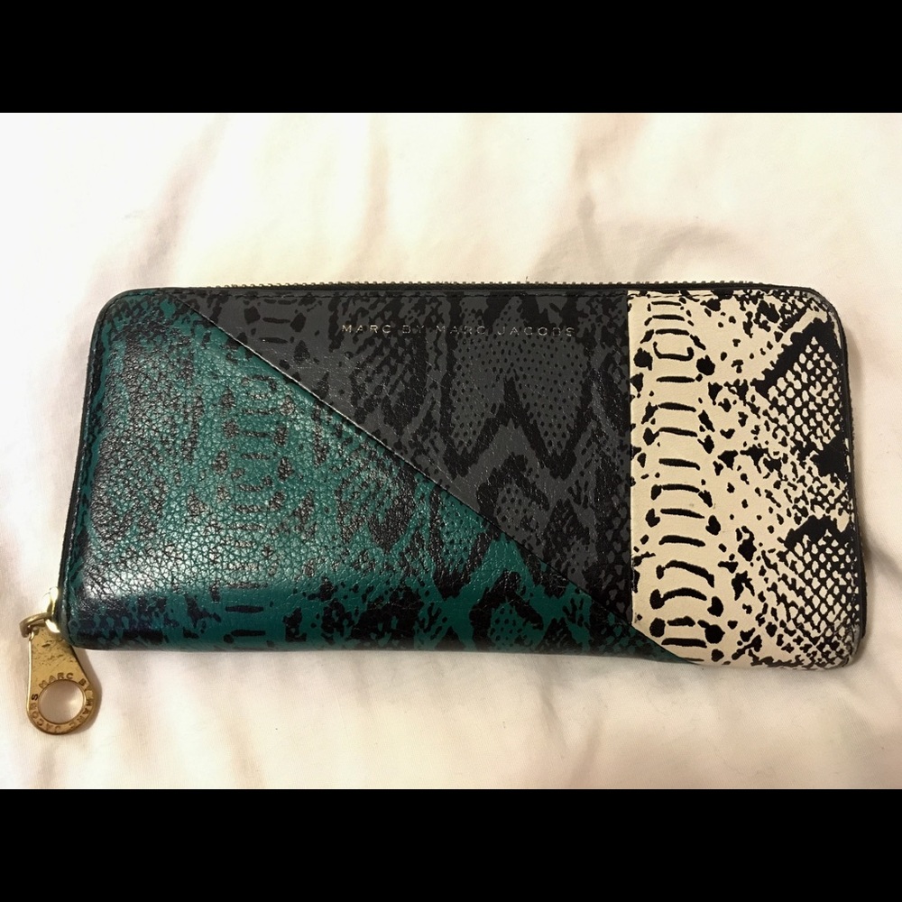 Marc Jacobs Snake Python Wallet!!
