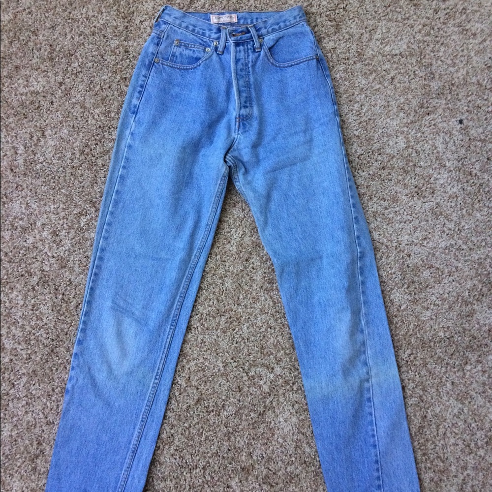 Guess Button Up Vintage High Waisted Jeans
