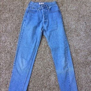 Guess Button Up Vintage High Waisted Jeans