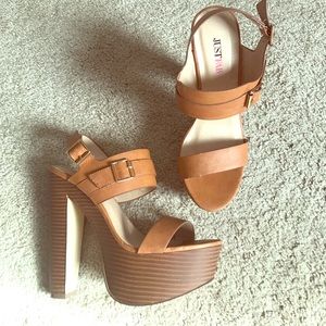Cognac colored JUSTFAB sandals
