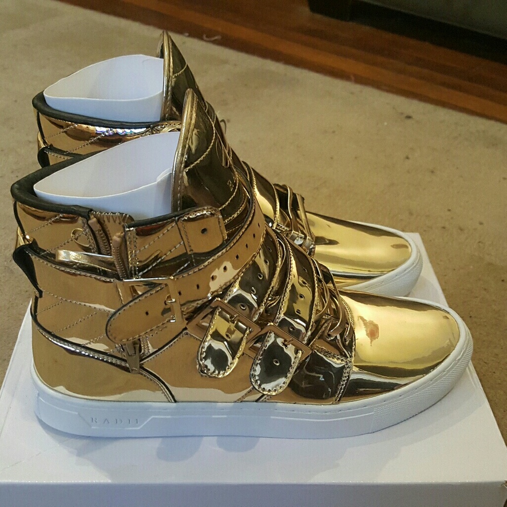 Radii Liquid Gold Straight Jackets