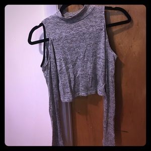 NBW Grey long sleeved cold shoulder crop top!