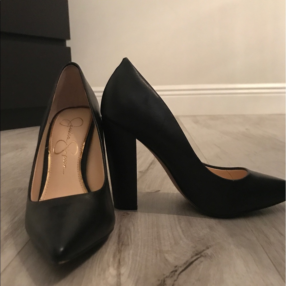 Jessica Simpson pointed toe pumps with thick heel