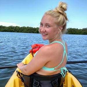 Meet your Posher, Gabby