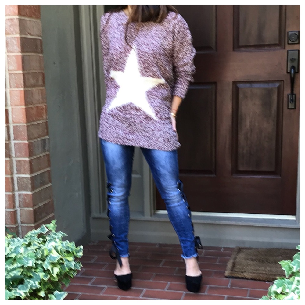 ♦️PARIS LAST ONE SALE♦️star sweater - Picture 3 of 7