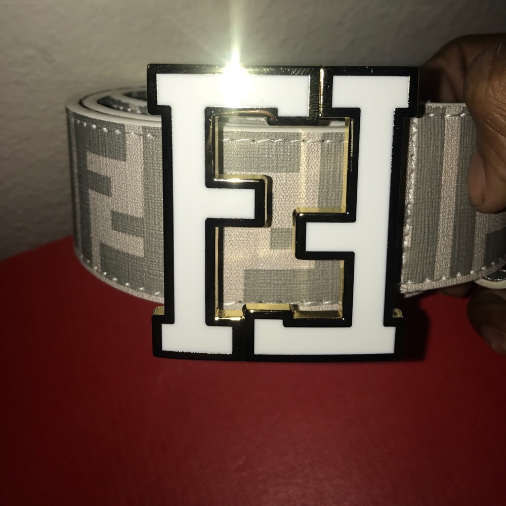 ✨Fendi Belt✨