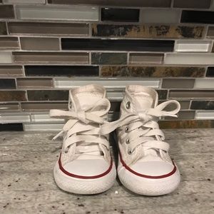 Toddler chucks