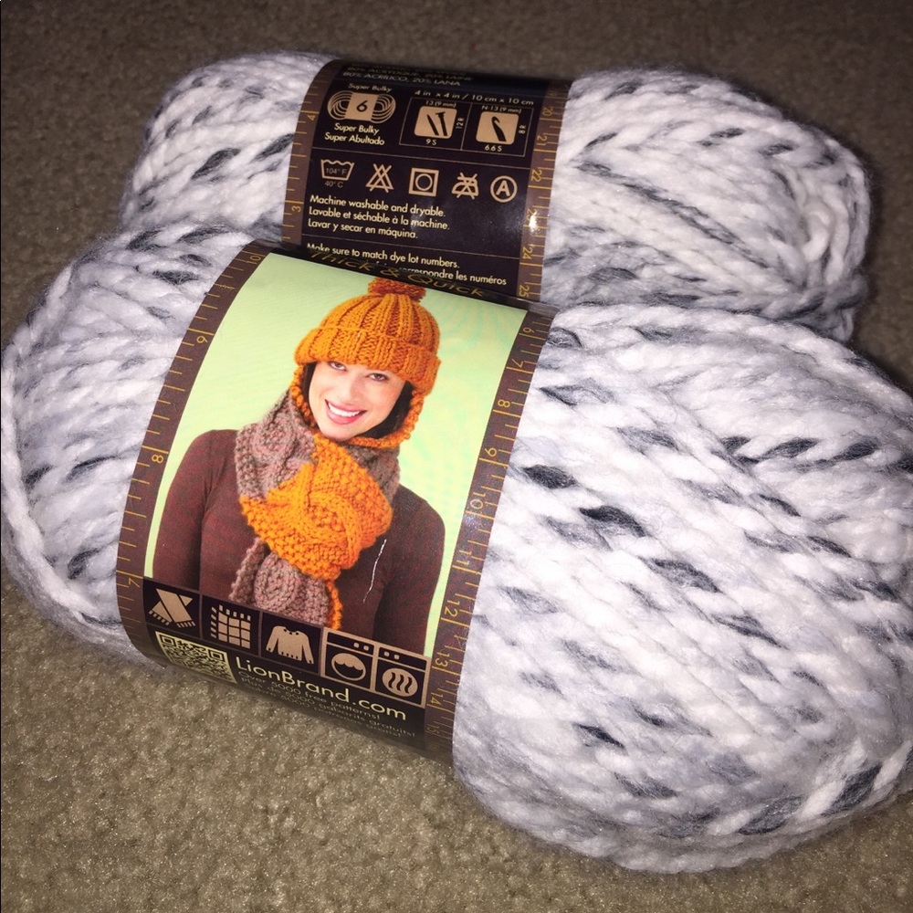 Knit infinity scarf