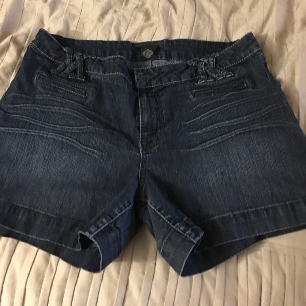 Women's jean shorts