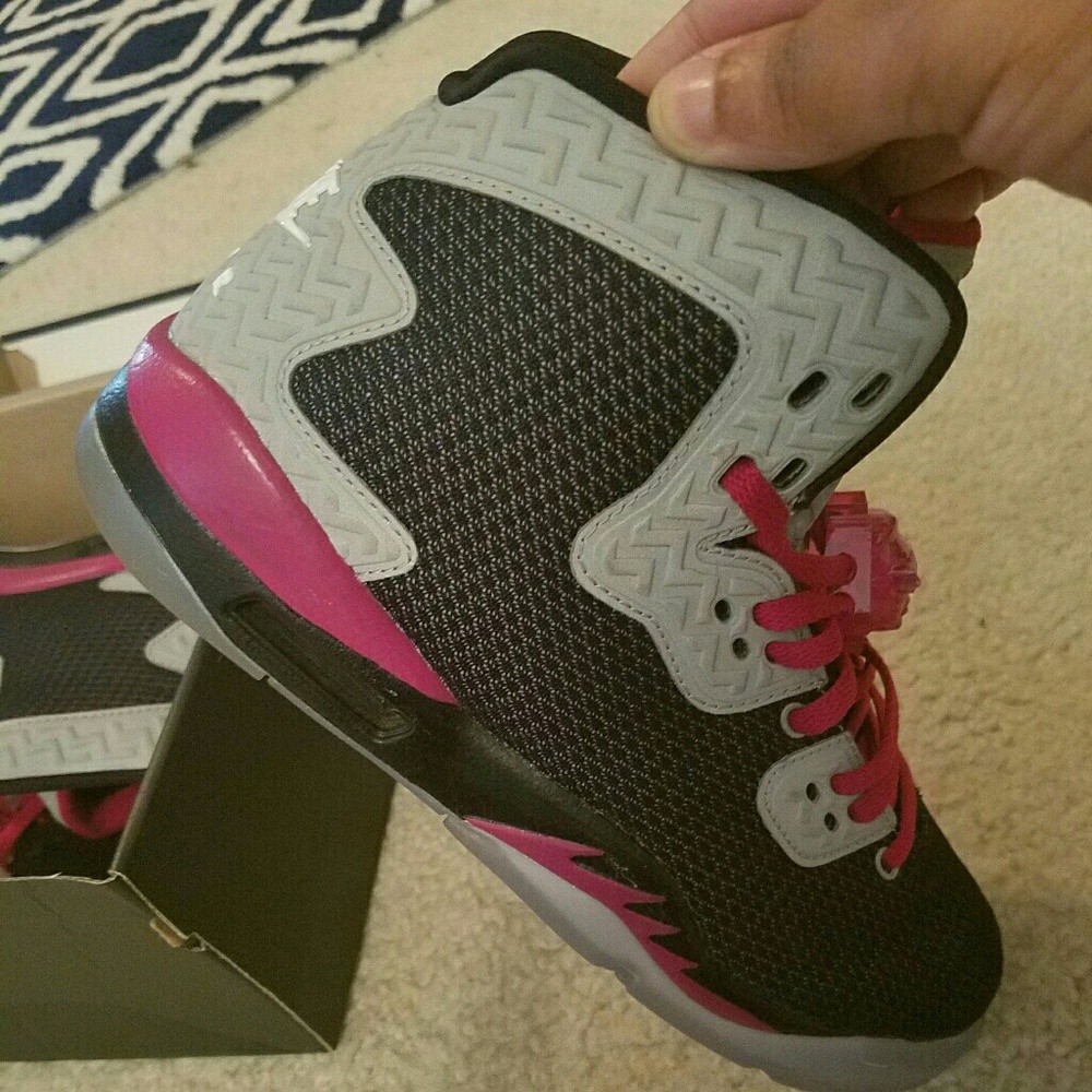 Ladies Air Jordan Spikes