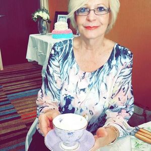 Meet your Posher, Rita