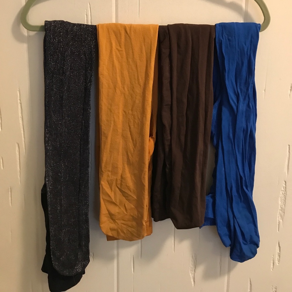 Bundle of 4 pairs of tights