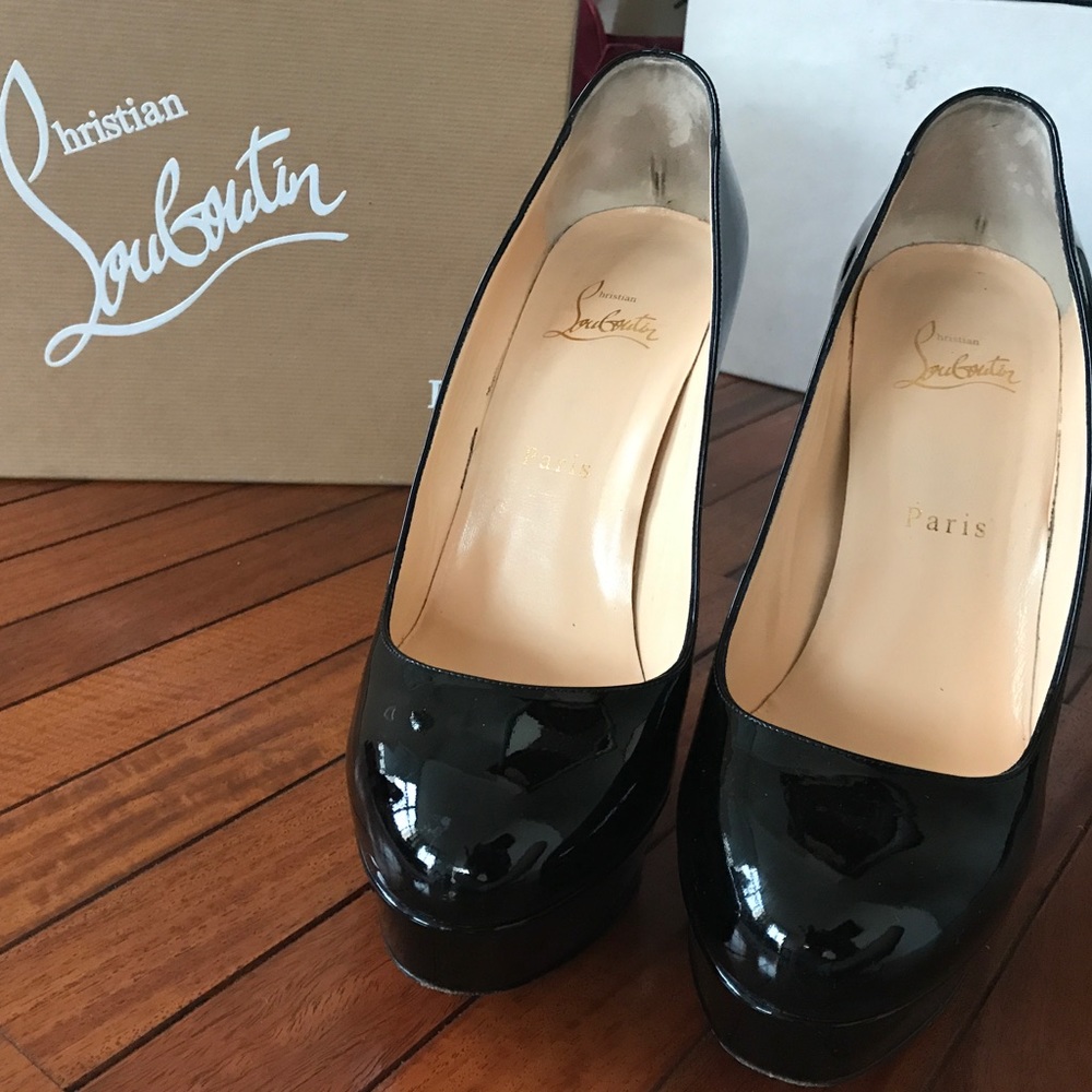 Christian Louboutin Patent Leather Bianca Pumps - Picture 5 of 8